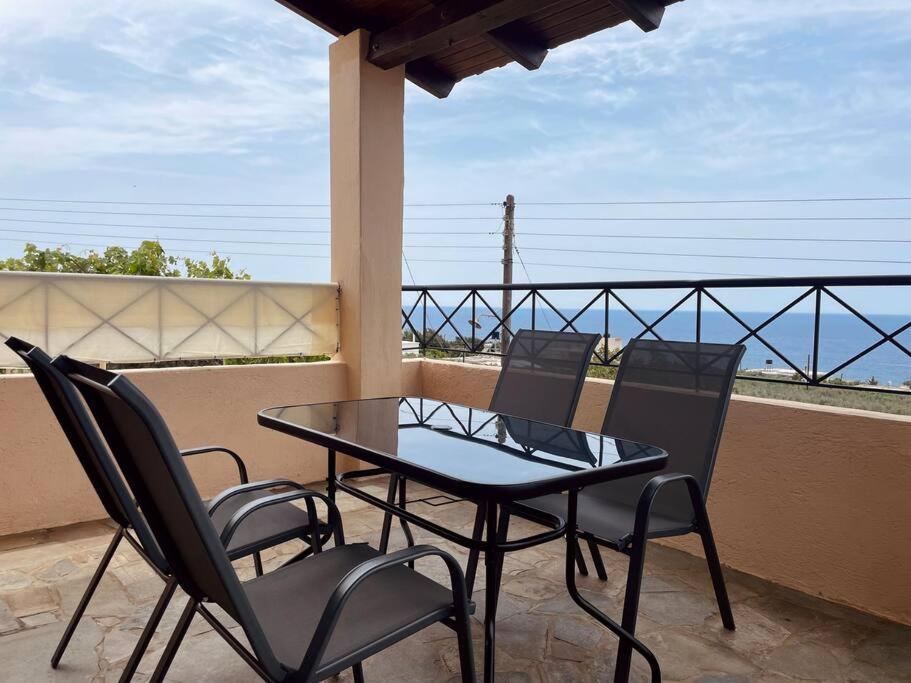 Almond Home Livadia  المظهر الخارجي الصورة