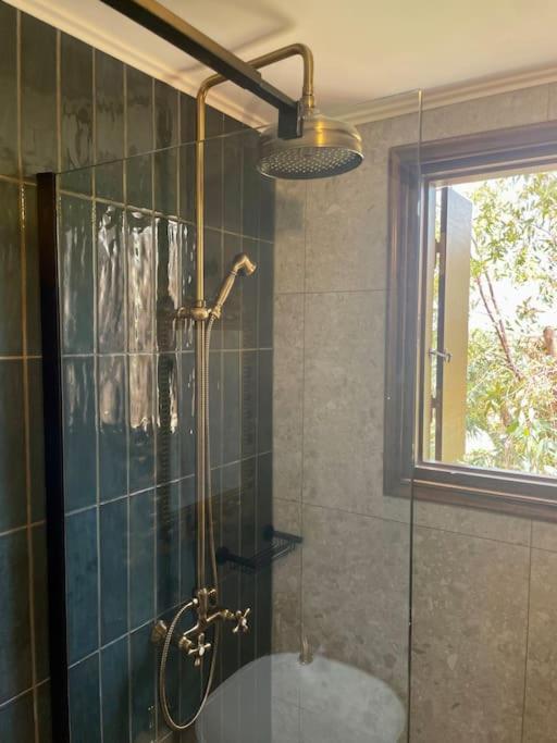 Almond Home Livadia  المظهر الخارجي الصورة